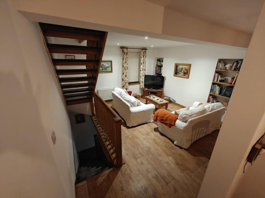 Welsh Miners Cottage Four Bedroom House Treherbert Exterior foto